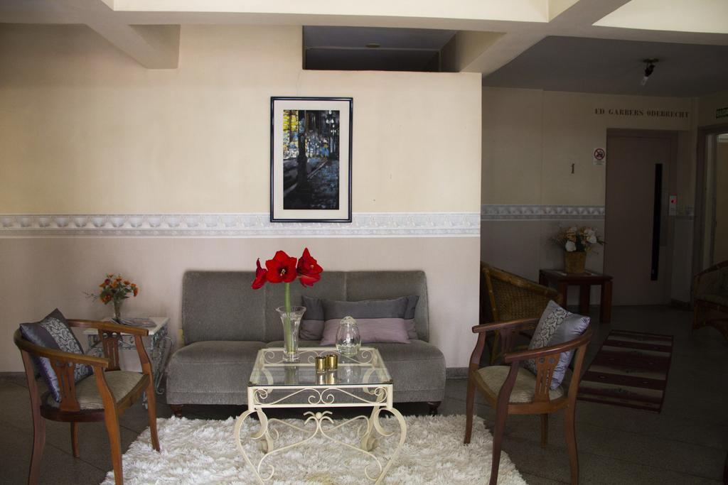 Hôtel Residencial Vanessa à Curitiba Extérieur photo